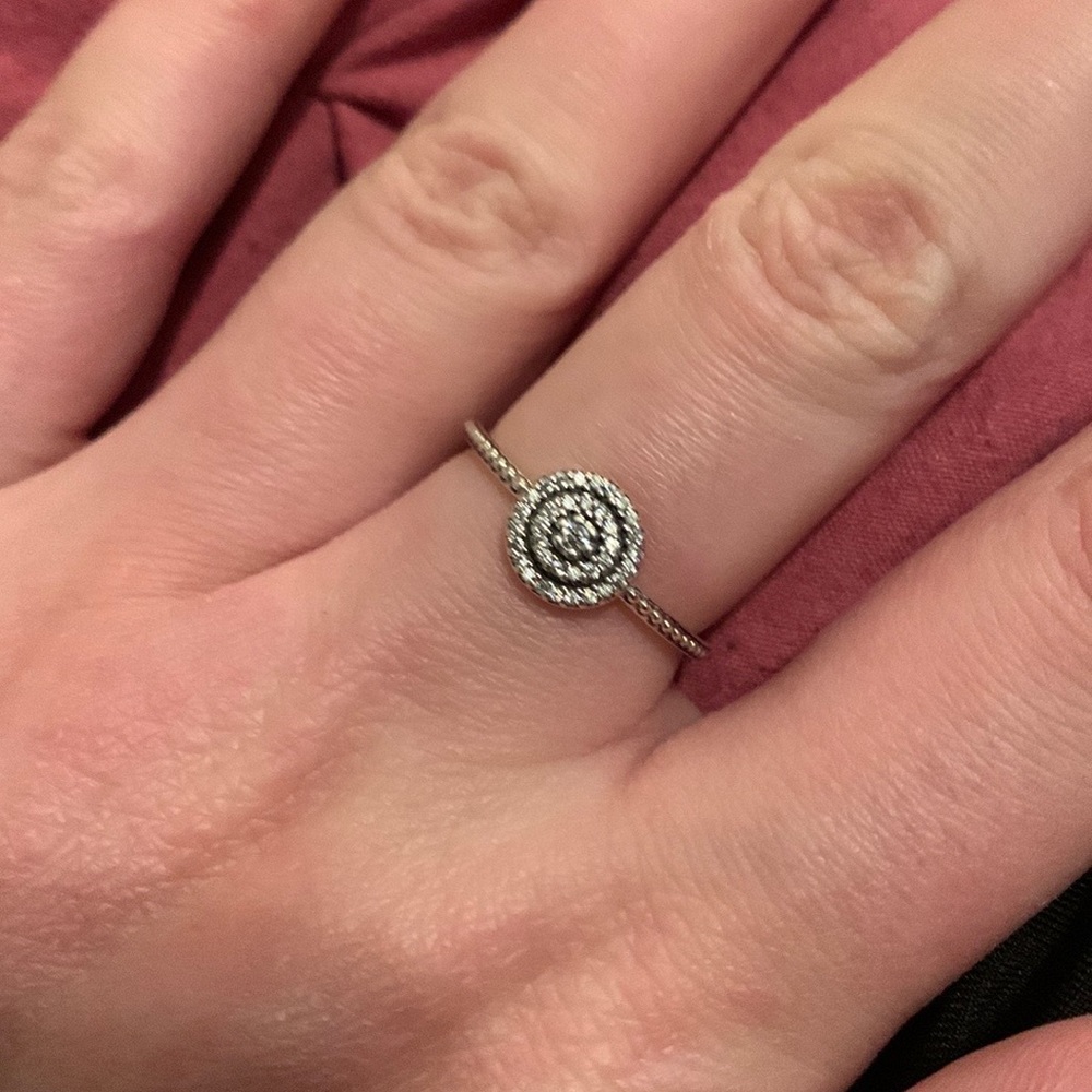 Pandora Elegant Sparkle Ring